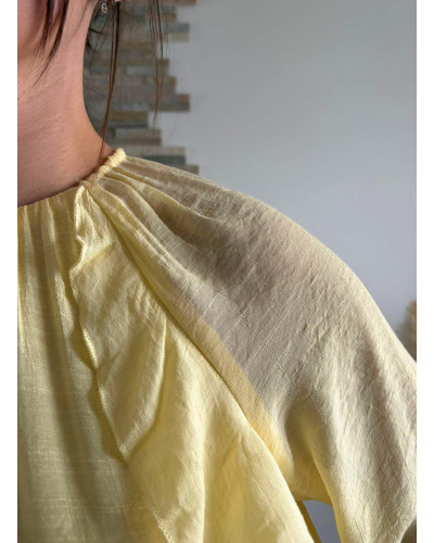 BETTANY | Robe jaune beurre fluide à volants