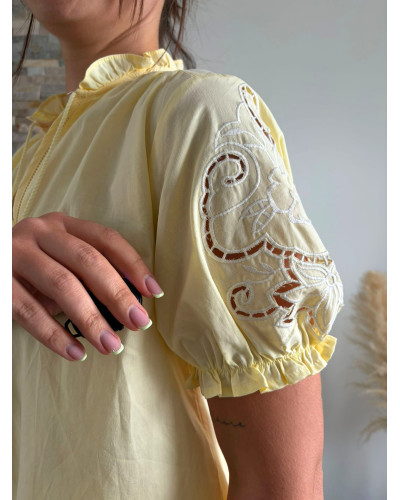 CECILE | Blouse manche courte jaune broderie