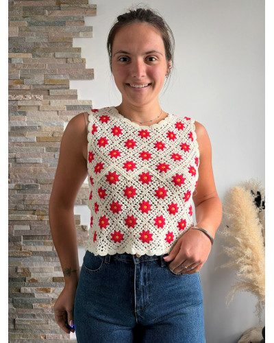 AMAEL | Top en crochet écru fleurs rouges