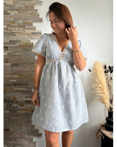 BROOKE | Robe bleu ciel rayée broderie carrée