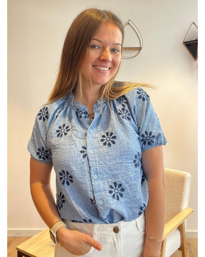 INES | Blouse bleue manche courte avec broderie