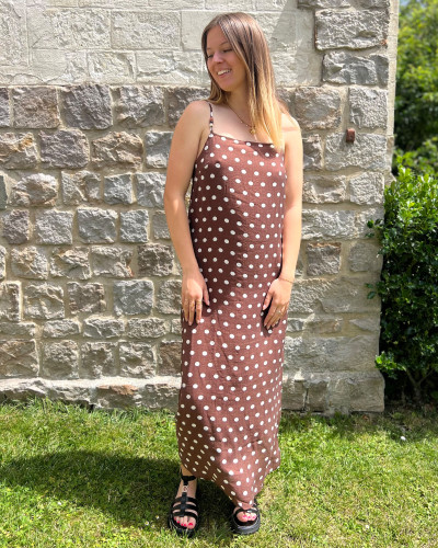 ANNE-LAURE | Robe longue bretelles marron à pois