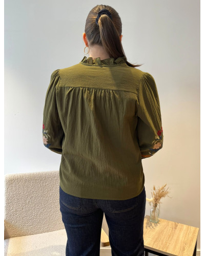 CELESTE | Blouse kaki avec broderie sur les manches