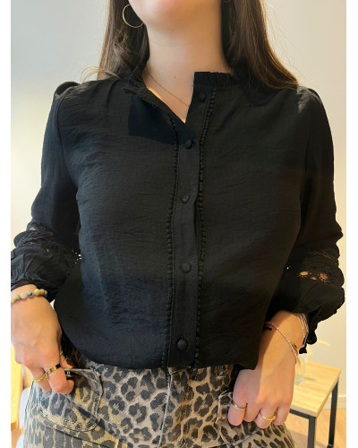 SUZANNE | Blouse noire fluide détails ajourés