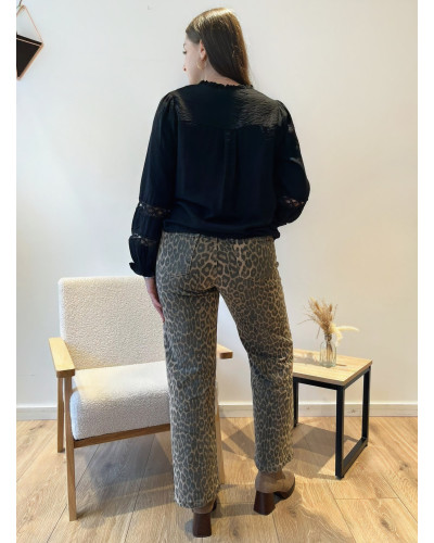 SUZANNE | Blouse noire fluide détails ajourés