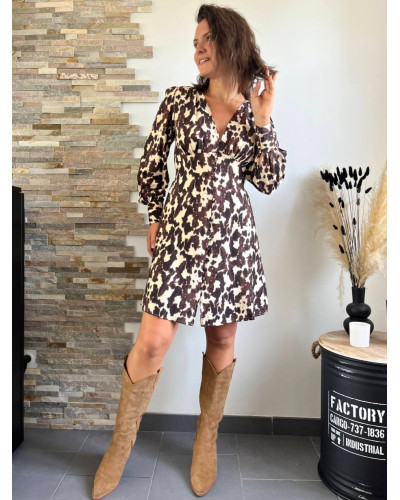Robe Lilly