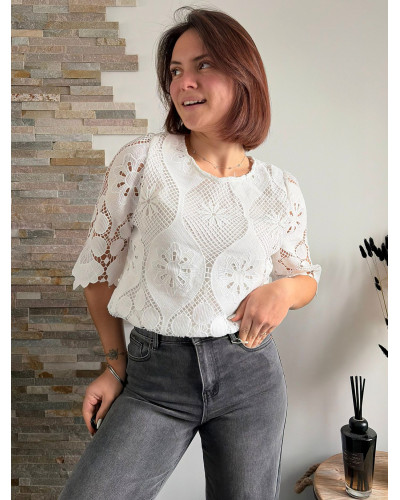 DEBBY | Blouse blanche total broderie
