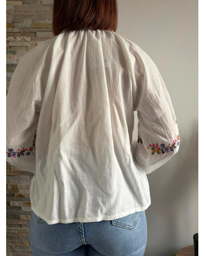 FABIOLA | Blouse blanche broderie colorée