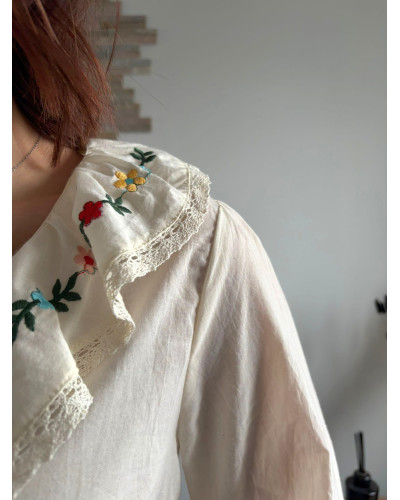 JADE | Blouse coton volants et broderie