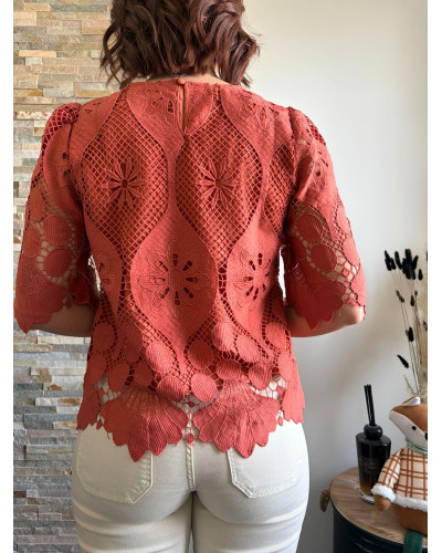 DEBBY | Blouse terracotta total broderie