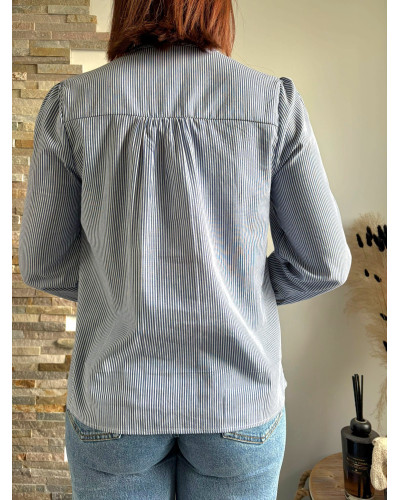 FABIENNE | Blouse bleue rayée avec broderie