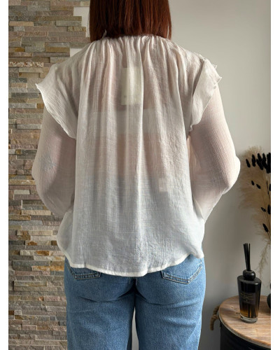 SAFIA | Blouse blanche broche soleil doré