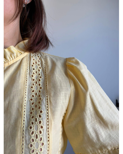 SYLVIANNE | Blouse jaune en coton avec broderie