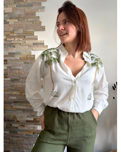 CLAUDINE | Chemise blanche broderie kaki tropicale