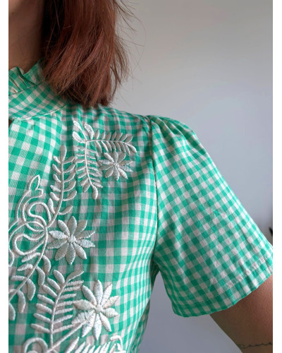 PAULETTE | Blouse vichy verte avec broderie