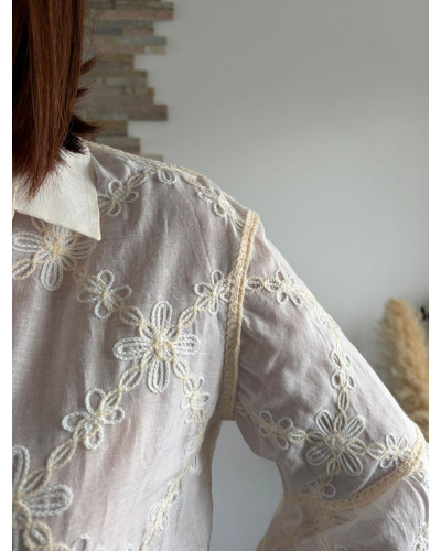 HAVANA | Chemise blanche coeur ouvert dans le dos